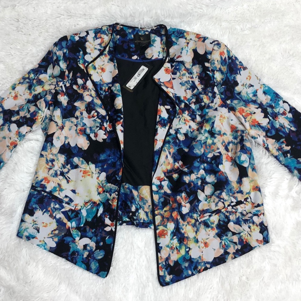 NWT Floral Blazer